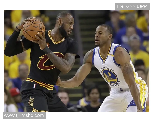 热火与湖人总决赛第一场精彩回放全景解析与赛况分析 热火与湖人总决赛第一场精彩回放全景解析与赛况分析